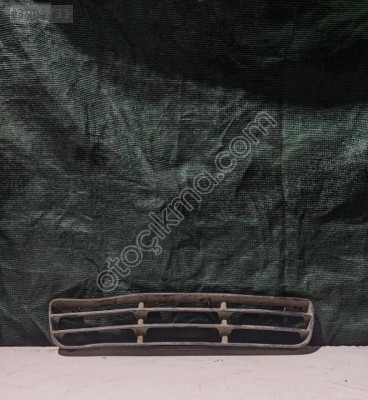 VOLKSWAGEN BORA ÖN TAMPON ORTA IZGARA ÇIKMA 1J5853677B