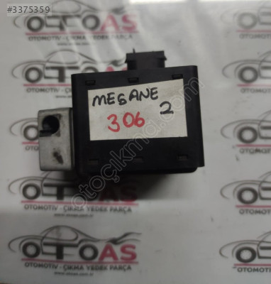 RENAULT MEGANE DİREKSİYON SENSÖRÜ A0270A08606H-8200468515