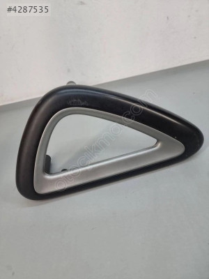 1K8867179A ORJİNAL  KAPI ÇEKME KOLU SCİROCCO 20092018