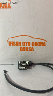 Fiat linea 2008 sağ arka kapı kilidi