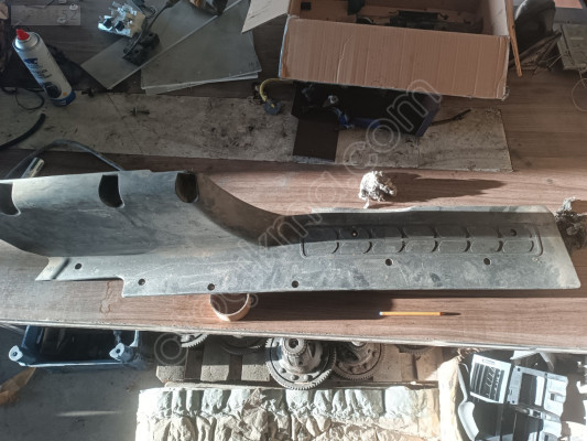 Doblo 2013 panelvan sol arka döşeme plastiği 735489652