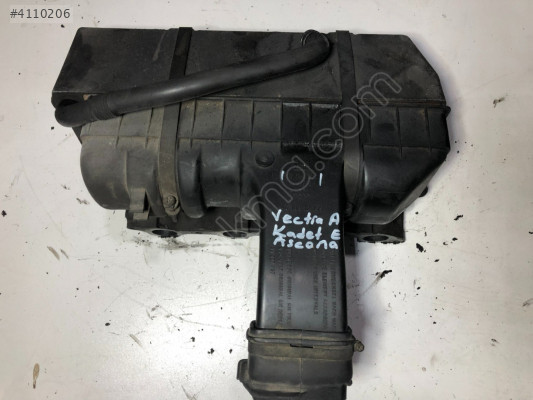 Opel Kadett E 1984–1993 Hava Filtre Kutusu  (90144210)