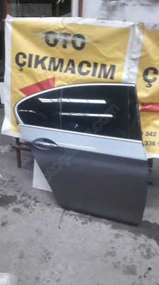 BMW F10 HATASIZ DOLU SAĞ ARKA KAPI