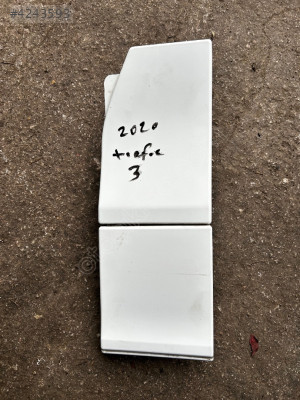 2020 trafic 3 depo kapağı