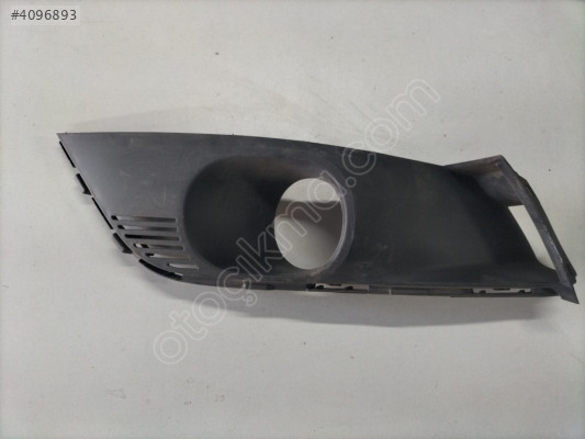 02778 RENAULT MEGANE 4 SOL SİS ÇERÇEVESİ