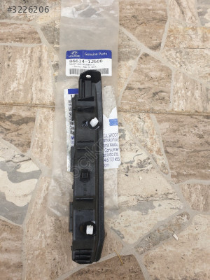 Hyundai i20 sag arka tampon braketi  86614-1J500 86614-1J000