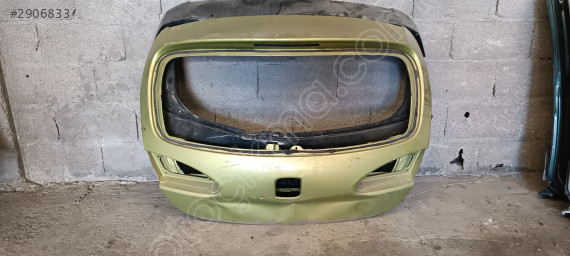 Seat Leon arka bagaj kapağı