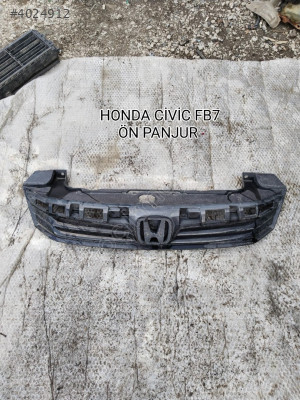 HONDA CİVİC FB7 ORJİNAL ÖN PANJUR AZ HASARLI 2012-2016