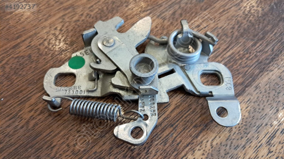 Citroen C4 Grand Picasso II Kaput Kilit 7530015