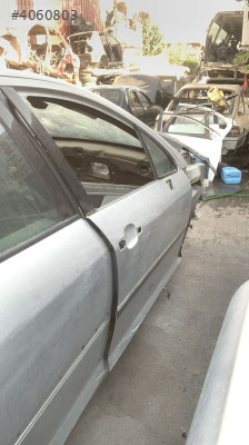 peugeot 407 sağ ön kapı