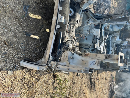 FORD CONNECT SAĞ ÖN ŞASİ GÜÇMANLAR