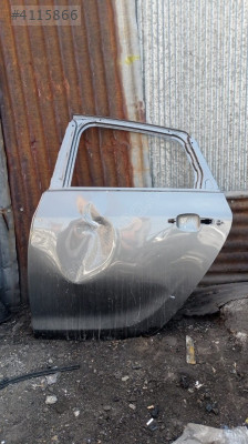Opel Astra j sağ arka kapı 2013 2018