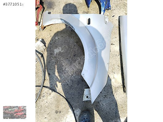 FORD FİESTA SAĞ ÖN ÇAMURLUK