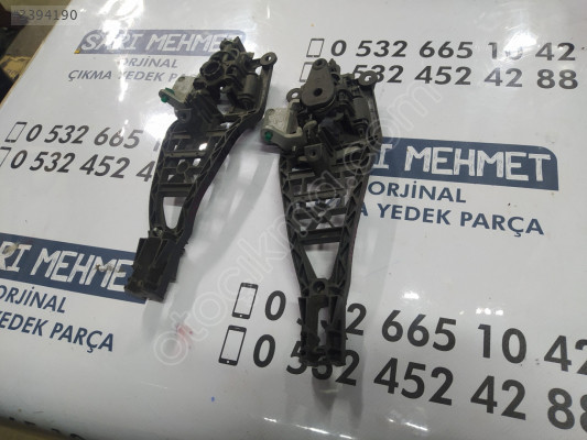 ÇIKMA OPEL ASTRA H SAĞ ÖN KAPI DIŞ KAPI KOLU BRAKETİ