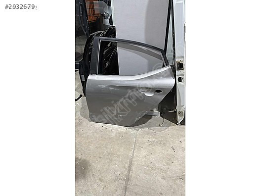 Hyundai i10 sol arka kapı