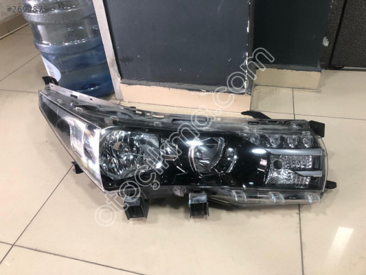 TOYOTA COROLLA 2013-2015 SAĞ FAR
