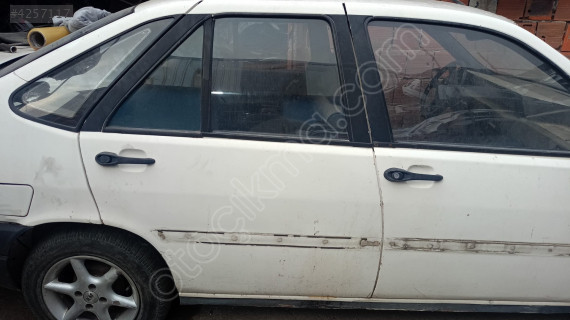 fiat tempra sağ arka kapı dolu