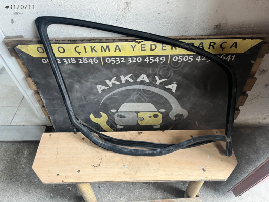 Citroen Nemo Sağ ön Kapı Cam Fitili Orjinal Çıkma