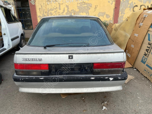 RENAULT 25 SAĞ STOP LAMBASI ORJİNAL ÇIKMA