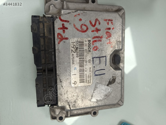 Fiat Stilo  DOBLO 1.9 Motor Beyni 0281011553 55198058