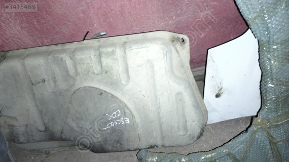 Ford escort yakıt deposu