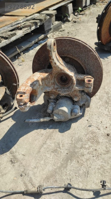 FORD FİESTA SAĞ ÖN TAŞIYICI