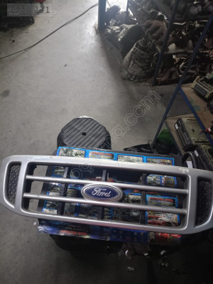 Ford Ranger 04.08 model ön panjur çıkma orijinal