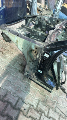 BMW F10 SOL PODYE ŞASE