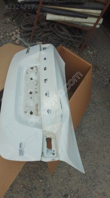 VOLVO S40 BAGAJ KAPAĞI ORJİNAL ÇIKIMA