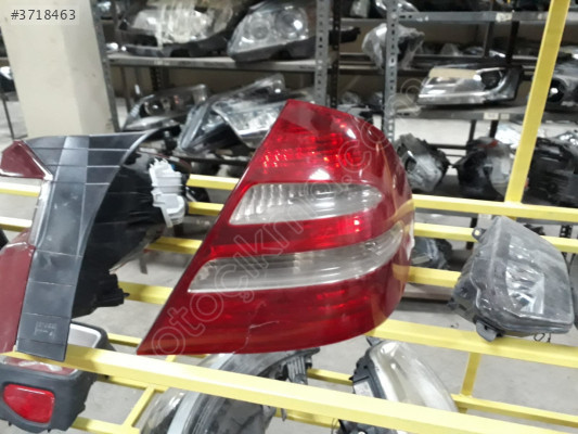 2005 mercedes 211 kasa sağ stop