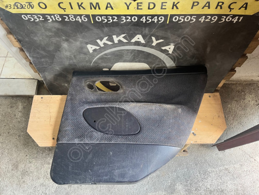 Ford Mondeo Mk2 Sağ Arka Kapı Döşemesi Orjinal Çıkma