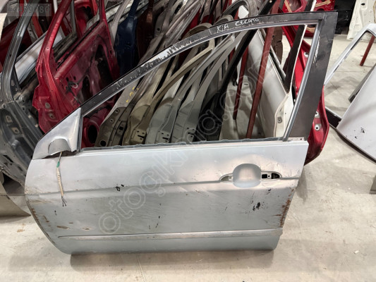 KİA CERATO ÇIKMA ORJİNAL SOL ÖN KAPI BD1