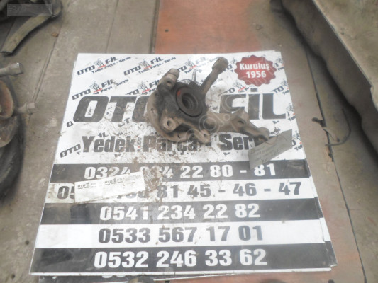 RENAULT R9 BROADWAY ÖN SOL AKS TAŞIYICI ÇIKMA ORJİNAL