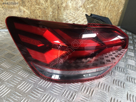 Dacia Sandero 3 Sol Arka Stop Lambası 265558235R