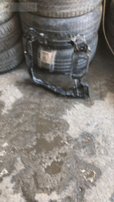 Porsche Macan far yuvası ön panel sağ