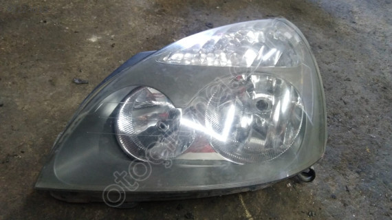 Renault Clio Orjinal Mako Sol Far çıkma