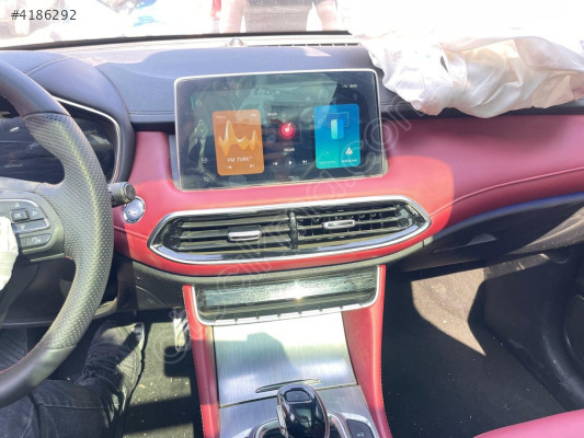 MG HS ÖN TORPİDO GÖĞÜS DOLU 1.5 BENZİNLİ 2023 MODEL