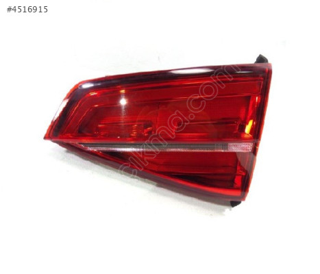 VOLKSWAGEN JETTA STOP LAMBASI İÇ SAĞ (LEDLİ)  2015-