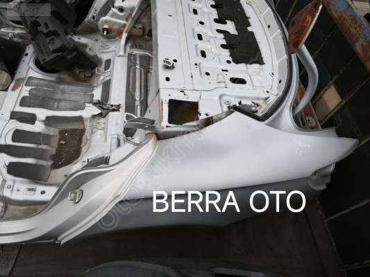 VOLKSWAGEN PASSAT CC SOL ARKA ÇAMURLUK ÇEYREK MARŞPİYEL