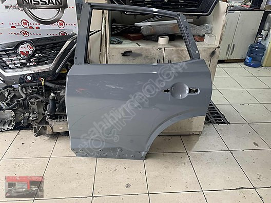 Nissan Qashqai 2022/23 J12 Kapı Arka Sol Çıkma Parça