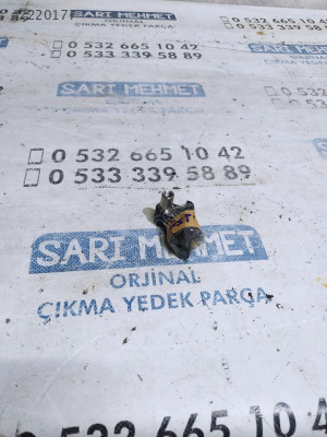 ÇIKMA VW PASSAT B7 SOL ÖN KAPI MENTEŞESİ ÜST