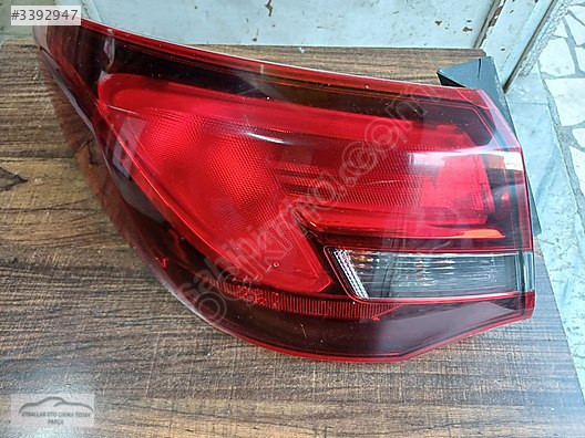 Opel Astra J Sedan çıkma orijinal sol arka dış Stop