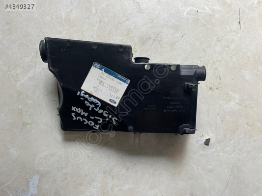 Ford Focus C-max Sigorta Kutusu