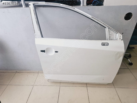 2021/2024 NİSSAN QASHQAİ BEYAZ SAĞ ÖN KAPI ORJINAL LOKALLIK