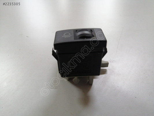 AUDI A4 B5 FAR AYAR KONTROL DÜGMESI 8D0941301