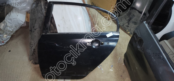 06.09 HONDA CIVIC SOL ARKA KAPİ SİFİR