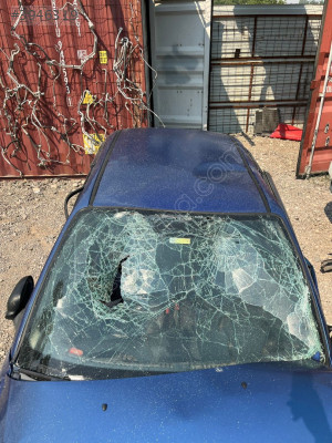 HYUNDAİ ACCENT TAVAN DOLU MONTECAR