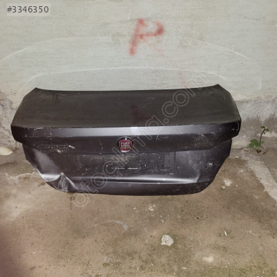 Fiat egea bagaj kapaği