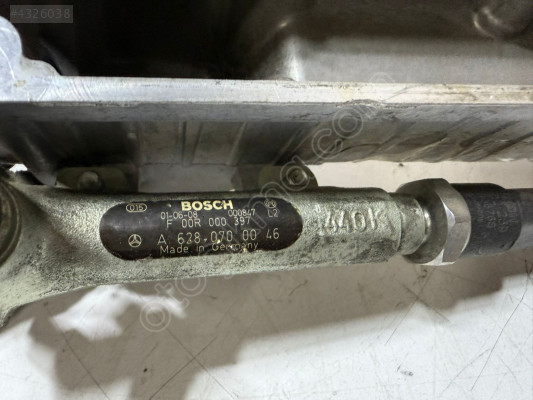 ÇIKMA MERCEDES ML W163 ML270 ML400 ENJEKTÖR OEM A6280700046