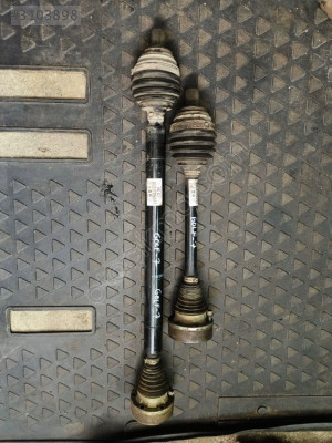 GOLF 7 SAĞ SOL AKS ORJİNAL PARÇA ÇIKMA